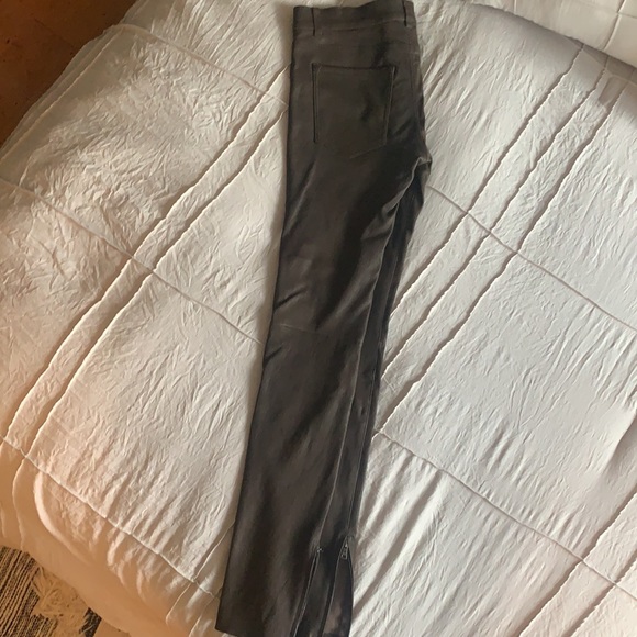 Never before worn Vince brown leather pants - Picture 3 of 4